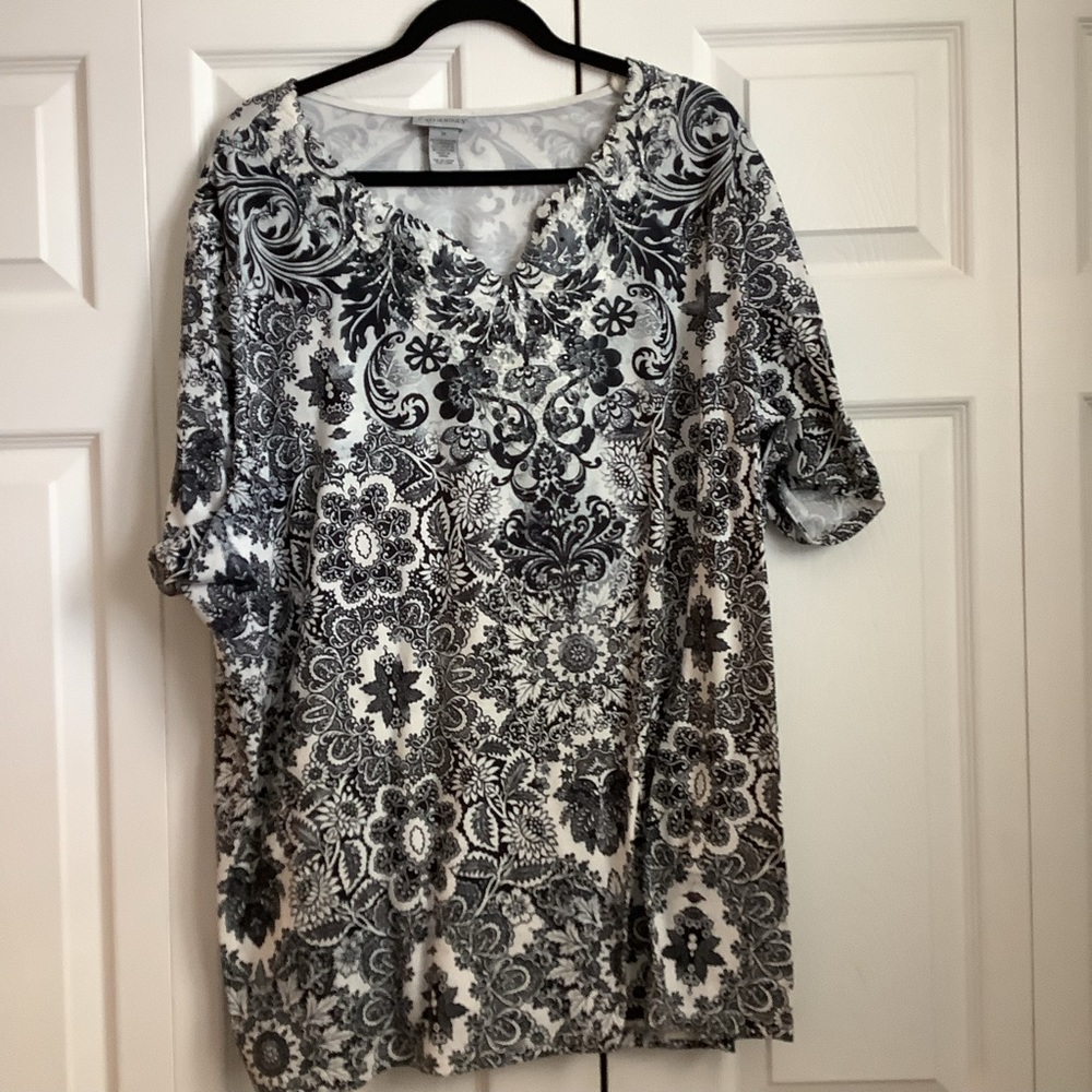 Catherine’s Plus Size Top